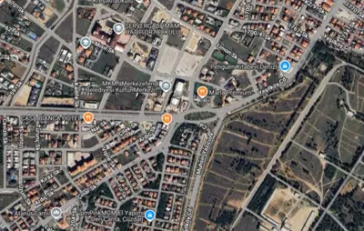 Ana Cadde Üzerinde, KOŞUYOLU ÇOK GÜZEL ARSA