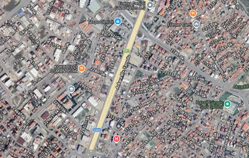 Ana Cadde Üzerinde, DOKUZKAVAKLAR CADDE ÜZERİ SATILIK ARSA — fotoğraf 1