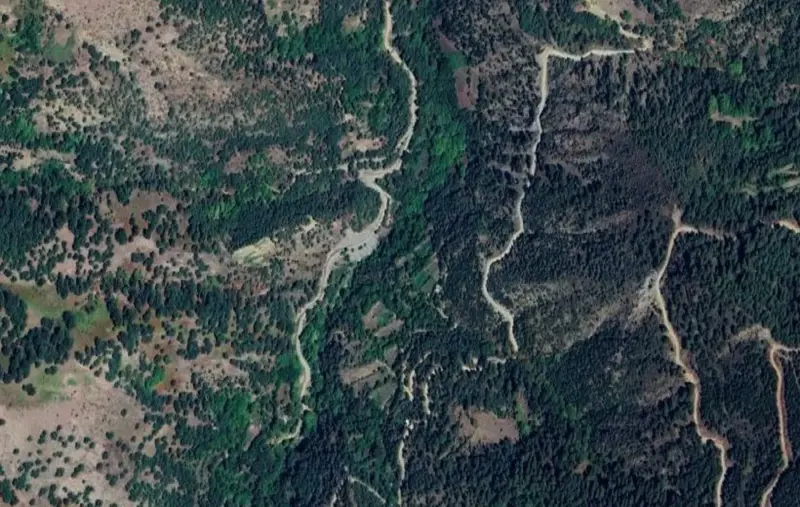 Altındere Mah., Satılık, Tarla, 1.310 m² — fotoğraf 2