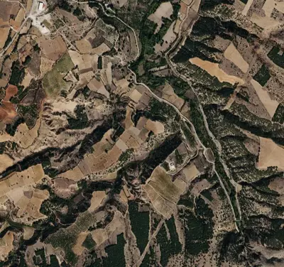 Denizli, Hüseyinler, Tarla