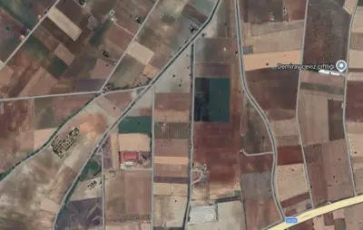 Hırka Mah., Satılık, Tarla
