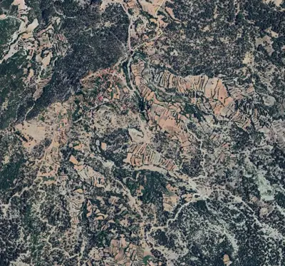 Denizli, Hacıkurtlar, Tarla