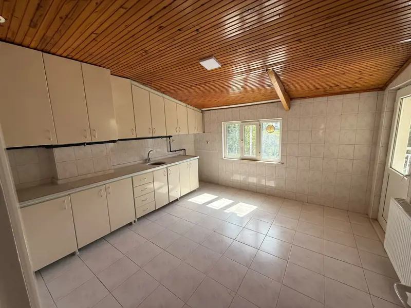 Sırakapılar Mah., Kiralık, Konut, Apartman dairesi, 140 m² — fotoğraf 16