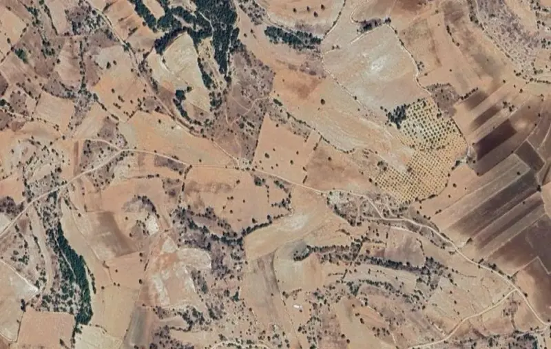 Kurtluca Mah., Satılık, Tarla, 11.236 m² — fotoğraf 1