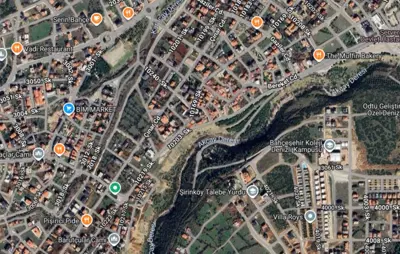 Denizli, Hallaçlar, Arsa