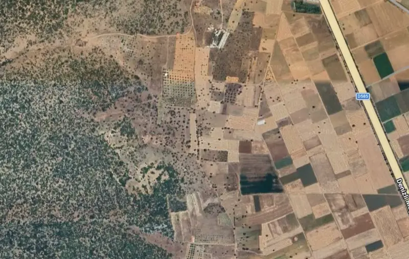 Yassıhüyük Mah., Satılık, Tarla, 25.525 m² — fotoğraf 2