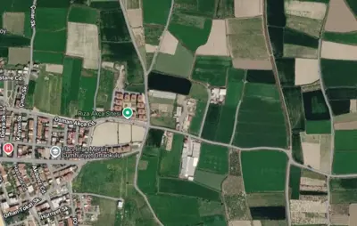 Denizli, Turan, Arsa