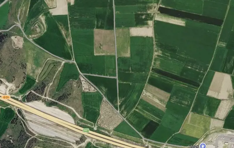 Tırkaz Mah., Satılık, Arsa, 46.868 m² — fotoğraf 2
