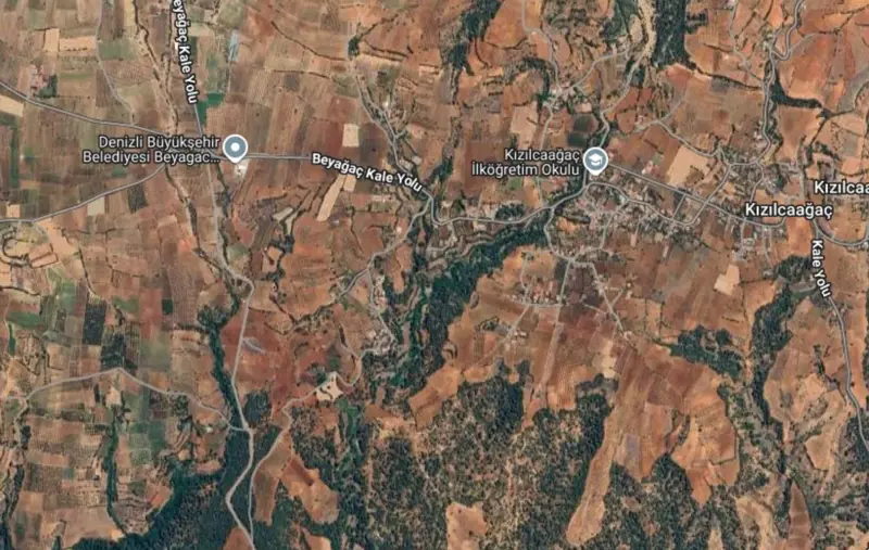 Kızılcaağaç Mah., Satılık, Arsa, 10.500 m² — fotoğraf 1