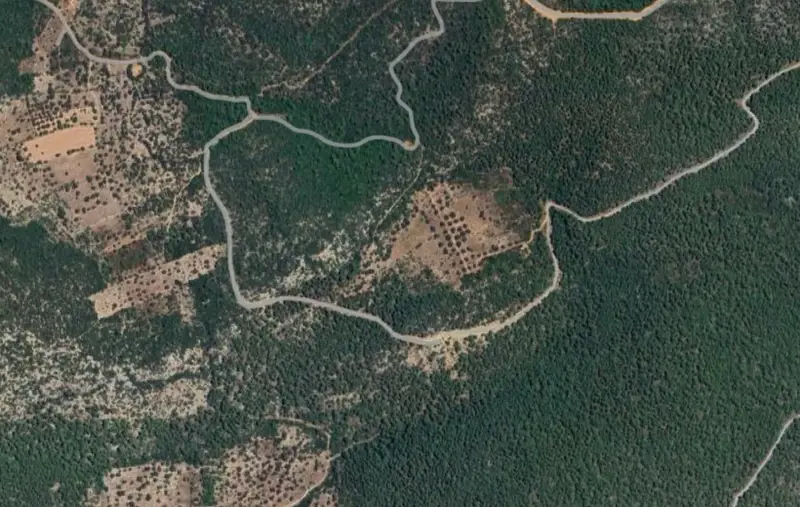 Çiftlik Mah., Satılık, Tarla, 3.219 m² — fotoğraf 1