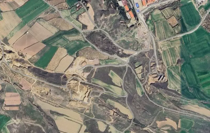 Karahayıt Mah., Satılık, Arsa, 16.442 m² — fotoğraf 2
