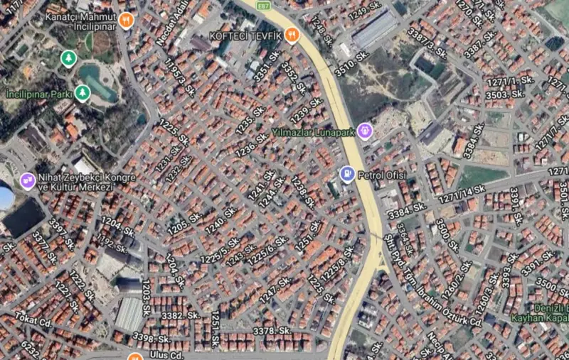İstiklal Mah., Satılık, Arsa, 119 m² — fotoğraf 1