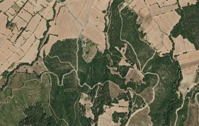 Karataş Mah., Satılık, Tarla, 3.044 m² — fotoğraf 2
