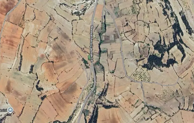 Uzunpınar Mah., Satılık, Tarla, 1.336 m² — fotoğraf 1