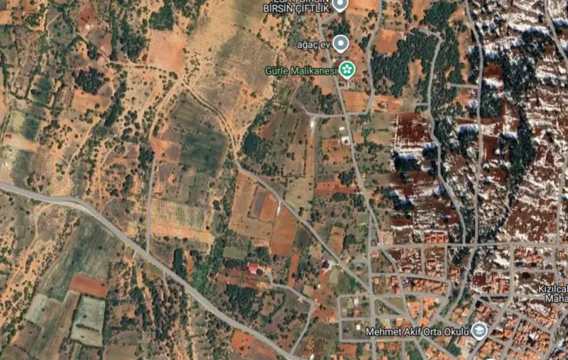 Kızılcabölük Mah., Satılık, Tarla, 5.376 m² — fotoğraf 1