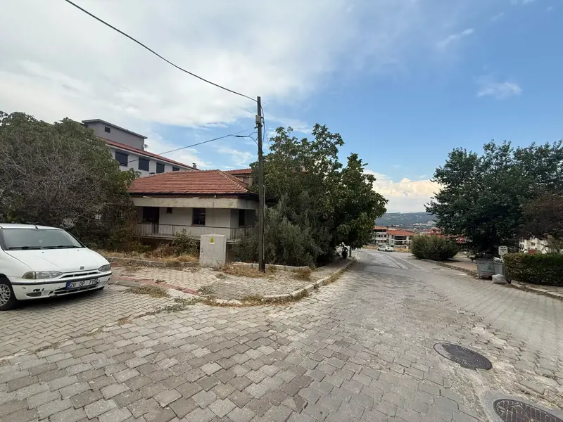 Bağbaşı Mah., Satılık, Konut, Müstakil ( Komple ) bina, 300 m² — fotoğraf 4