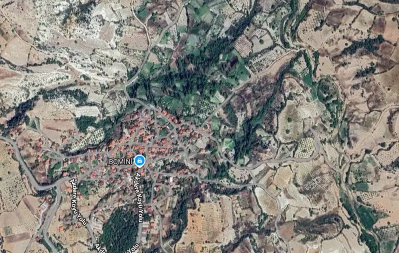 Akdere Mah., Satılık, Arsa, 233 m² — fotoğraf 2