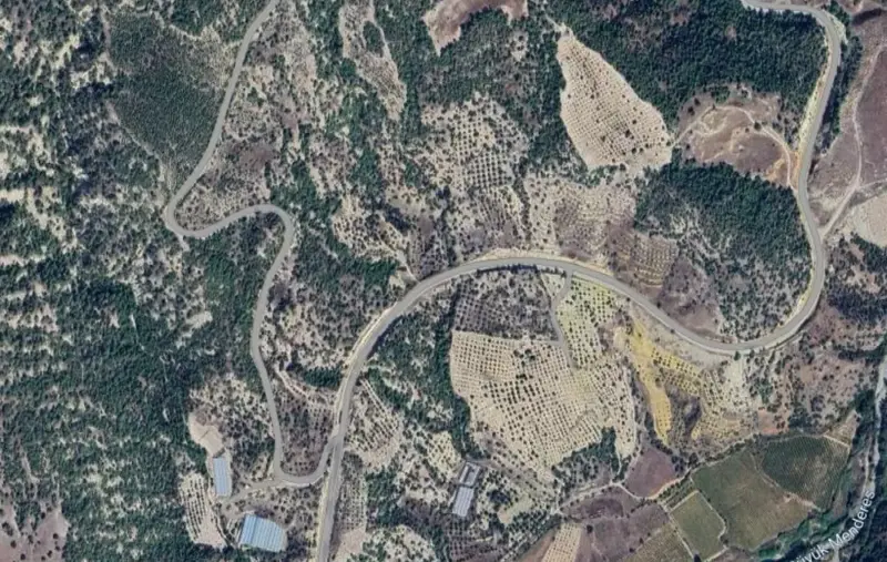 Ertuğrul Mah., Satılık, Tarla, 27.588 m² — fotoğraf 1
