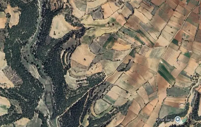 Güzelpınar Mah., Satılık, Tarla, 2.506 m² — fotoğraf 1