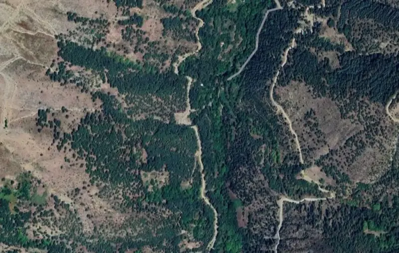 Altındere Mah., Satılık, Arsa, 1.626 m² — fotoğraf 2