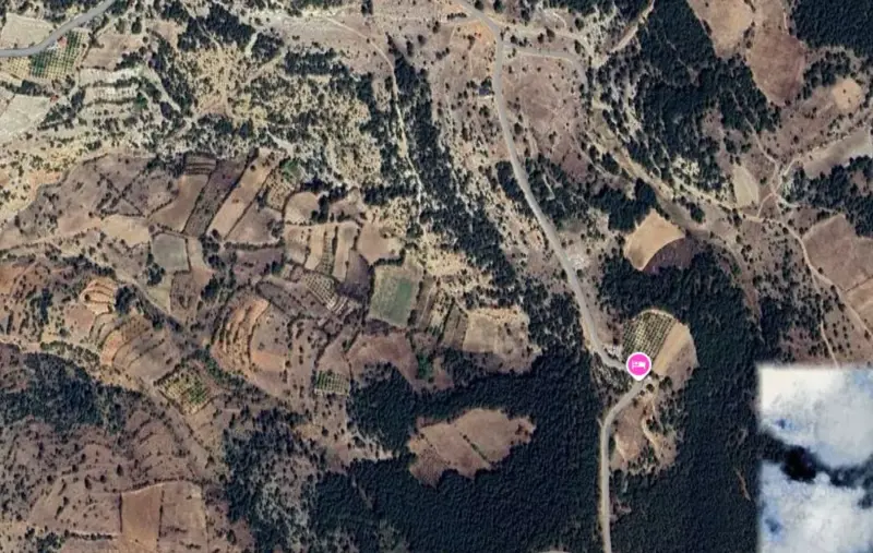 Güzelpınar Mah., Satılık, Arsa, 568 m² — fotoğraf 2