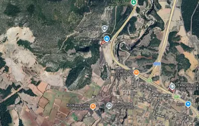 Ana Cadde Üzerinde, Denizli, Cankurtaran, Arsa