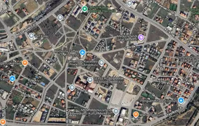KOŞUYOLU MEVKİİ,GENÇLİK PARKI KARŞISI ÇOK GENİŞ VİLLALIK ARSA