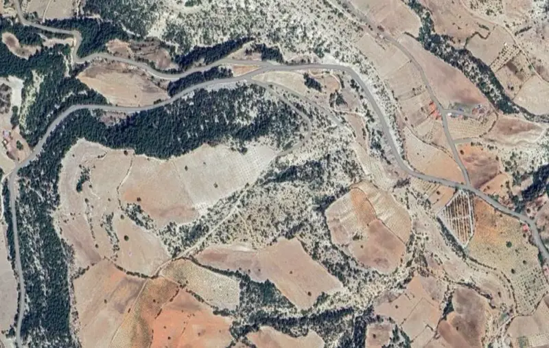 Akdere Mah., Satılık, Tarla, 1.558 m² — fotoğraf 2