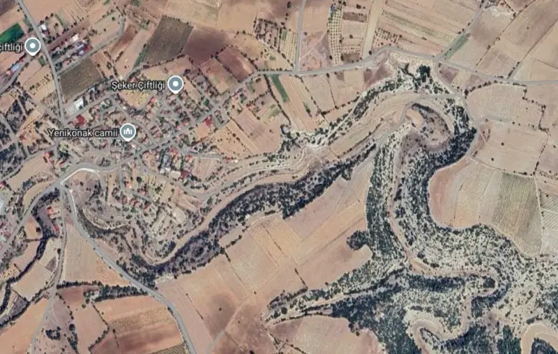 Yenikonak Mah., Satılık, Tarla, 2.705 m² — fotoğraf 2