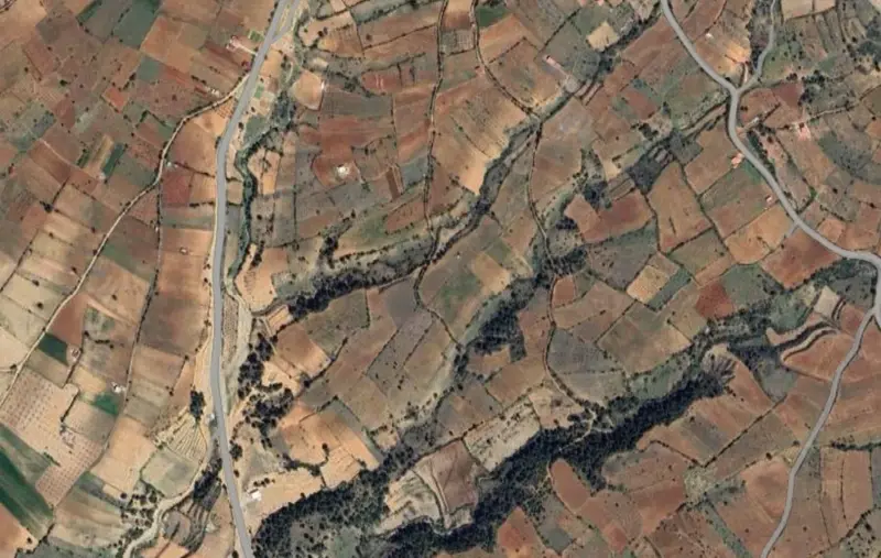 Güzelpınar Mah., Satılık, Tarla, 1.370 m² — fotoğraf 2