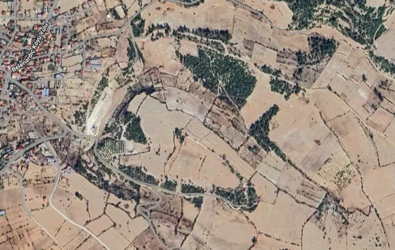Belenardıç Mah., Satılık, Tarla, 7.199 m² — fotoğraf 2