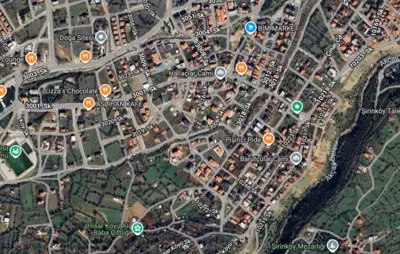 Denizli, Hallaçlar, Arsa