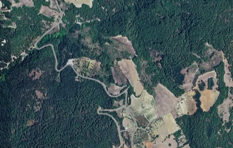 Kıranyer Mah., Satılık, Arsa, 1.070 m² — fotoğraf 2