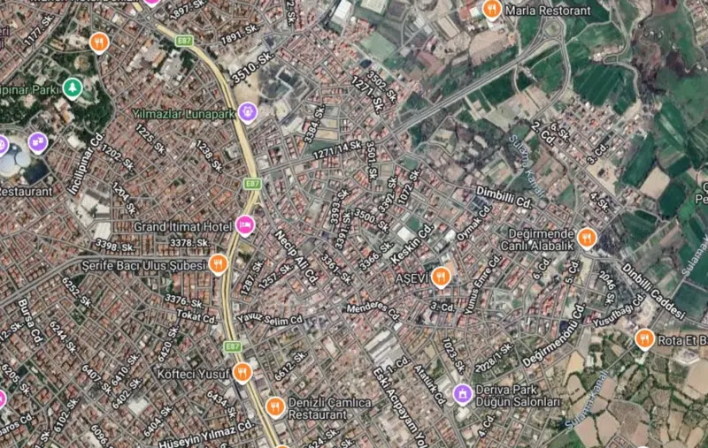 İstiklal Mah., Satılık, Arsa, 370 m² — fotoğraf 1