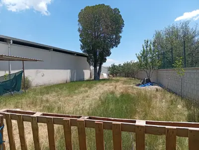 13 DÖNÜM ÜZERİNE KURULU,TAM FAALİYET ULTRA MODERN SÜT ENTEGRE ÇİFTLİĞİ..