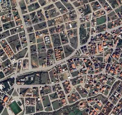Denizli, Hallaçlar, Arsa
