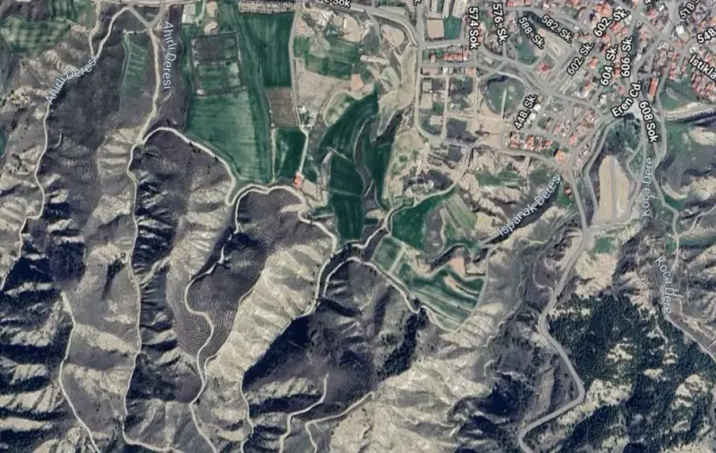 Kale Mah., Satılık, Arsa, 379 m² — fotoğraf 2
