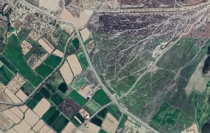 Denizli, Gölemezli, Tarla — fotoğraf 2