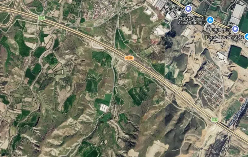 Ana Cadde Üzerinde, Denizli, Sarayköy, Satılık, Tarla — fotoğraf 1